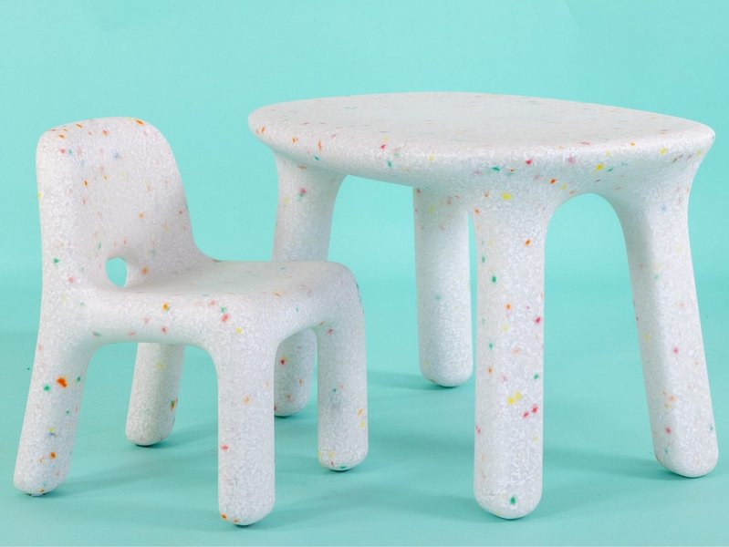 
	Win a Stunning Luca &amp; Co Store Speckled Table and Chair Set

